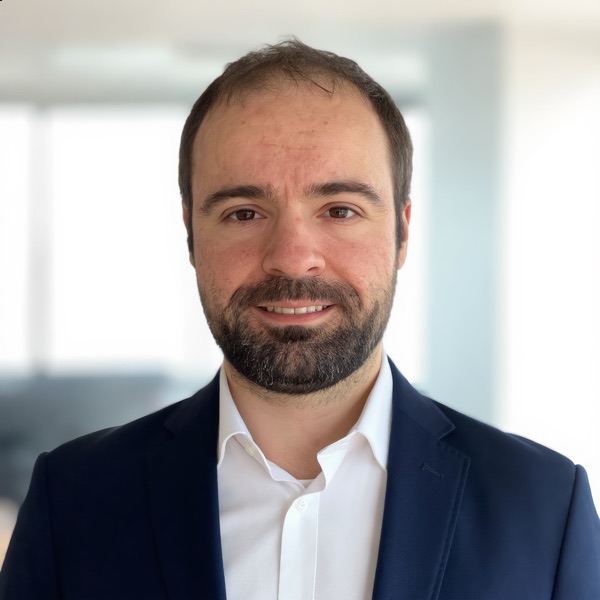 Mircea Adrian Lapusan